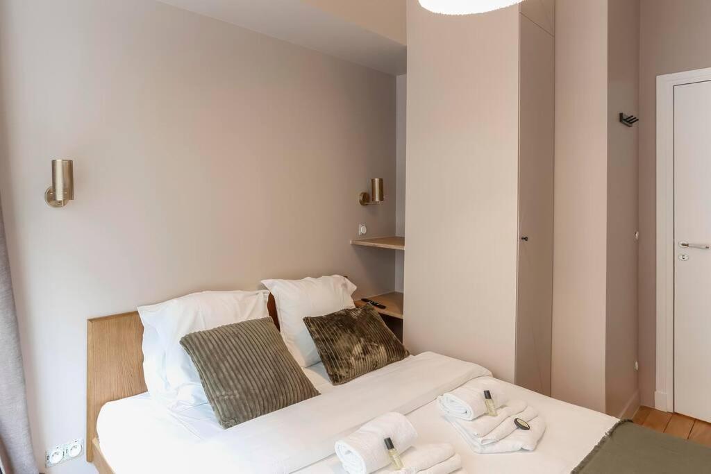 Modern 2 Bedrooms Near Louvre Paris Extérieur photo